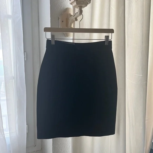 Gianni Versace Vintage Wool ArtDeco skirt black - Picture 7 of 7